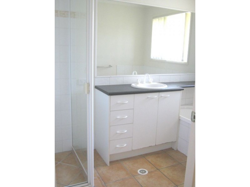 32 Bernheid Crescent, Sippy Downs QLD 4556