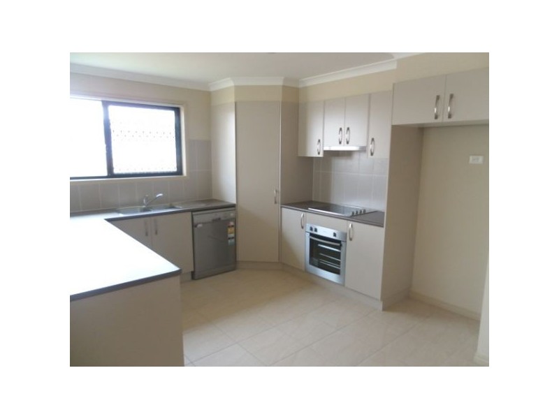 8 Bremer Street, Sippy Downs QLD 4556