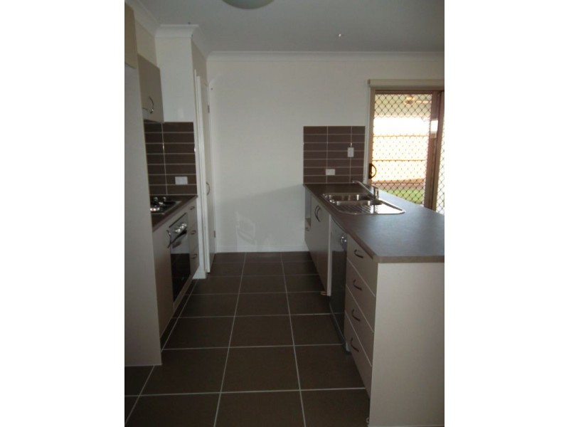 16 Yucca Court, Mountain Creek QLD 4557