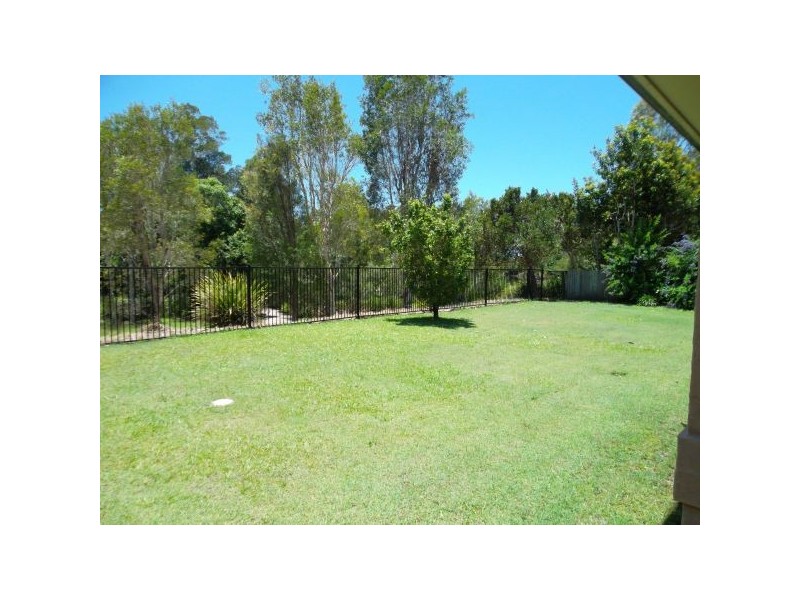 27 Oakgrove Way, Sippy Downs QLD 4556