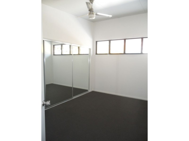 2/15A Reilly Rd, Nambour QLD 4560
