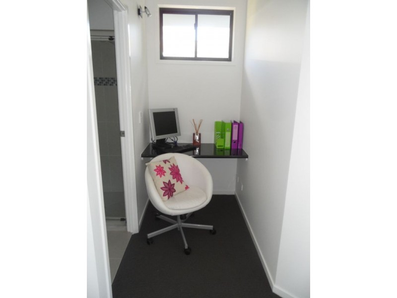 2/15A Reilly Rd, Nambour QLD 4560