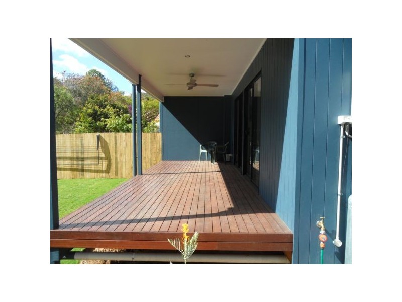 2/15A Reilly Rd, Nambour QLD 4560
