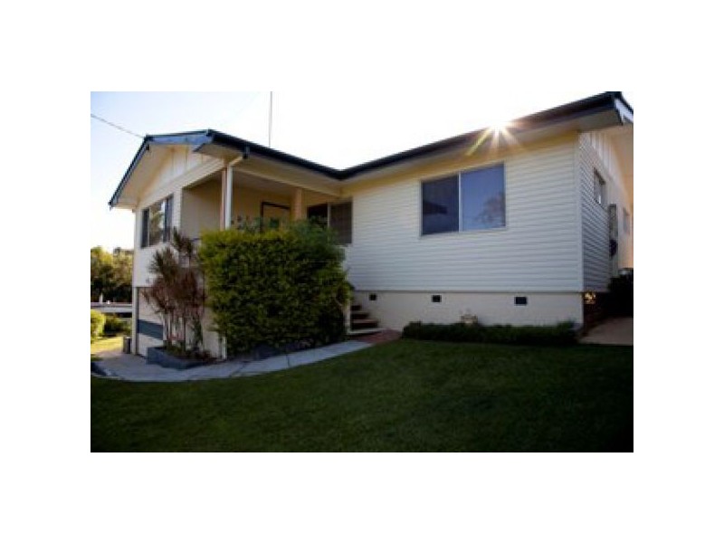 40 Coes Creek Rd, Nambour QLD 4560