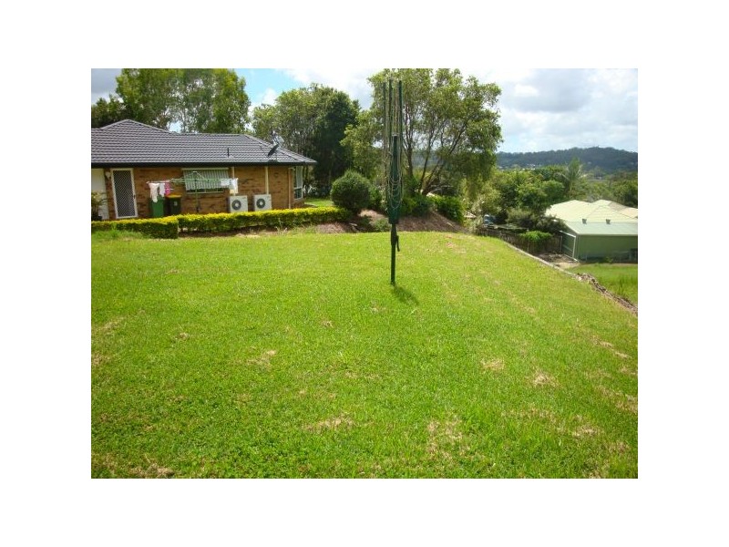 16 Dolphin Drive, Nambour QLD 4560