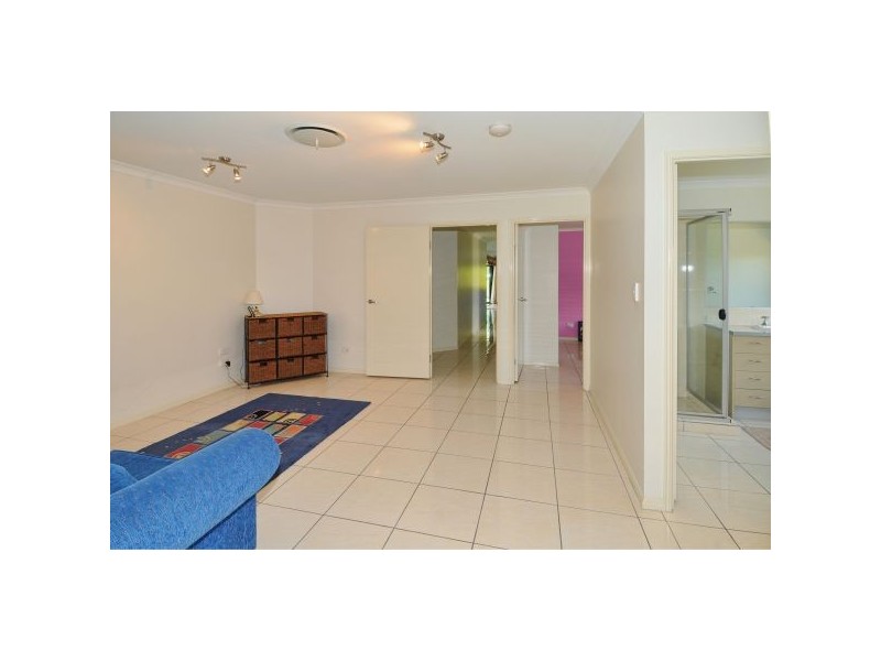 25 SANDLEIGH CRESCENT, Sippy Downs QLD 4556