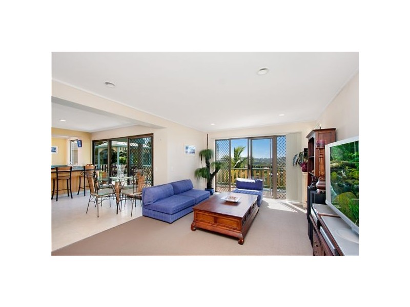 20 Doubleview Drive, Elanora QLD 4221