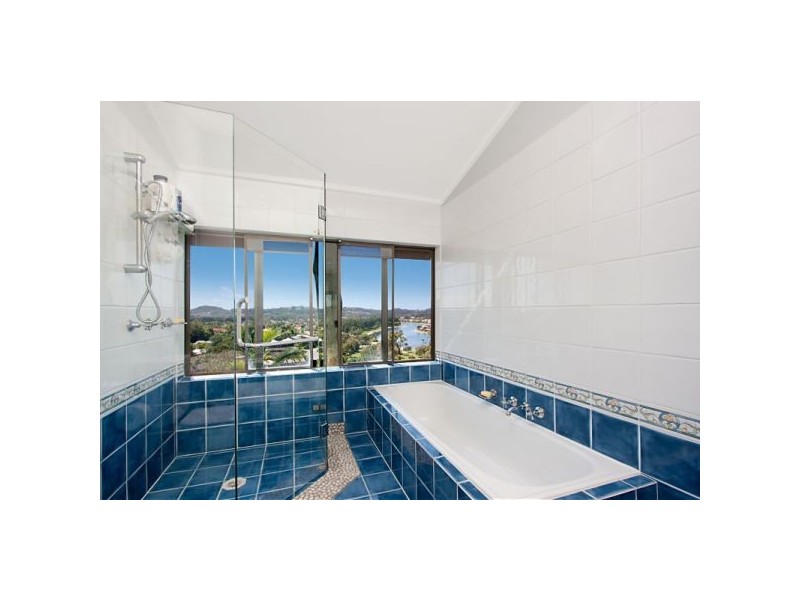 20 Doubleview Drive, Elanora QLD 4221
