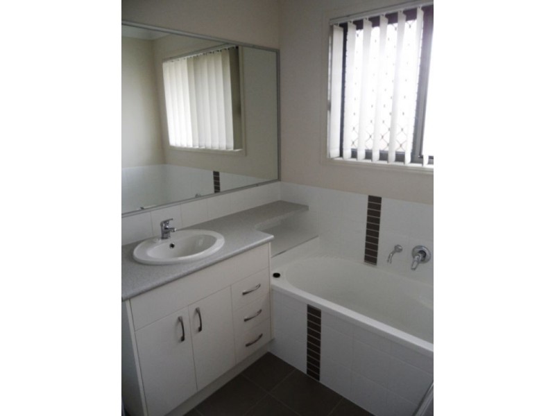 7 Warrego, Sippy Downs QLD 4556