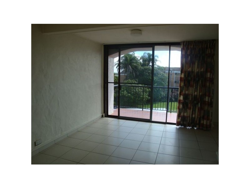Unit 8/1 Mandin Street, Alexandra Headland QLD 4572
