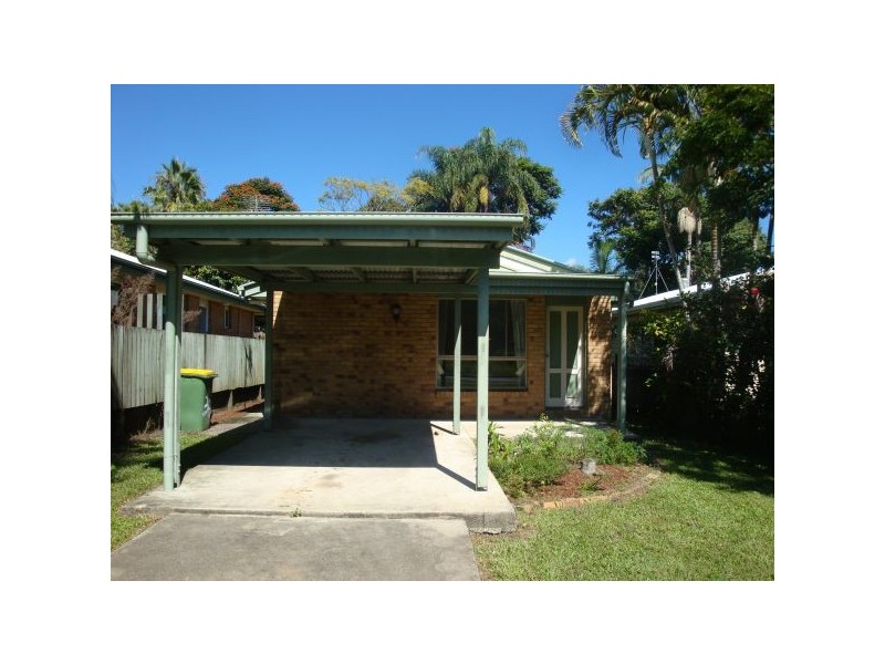 38 Jones St, Mooloolah Valley QLD 4553