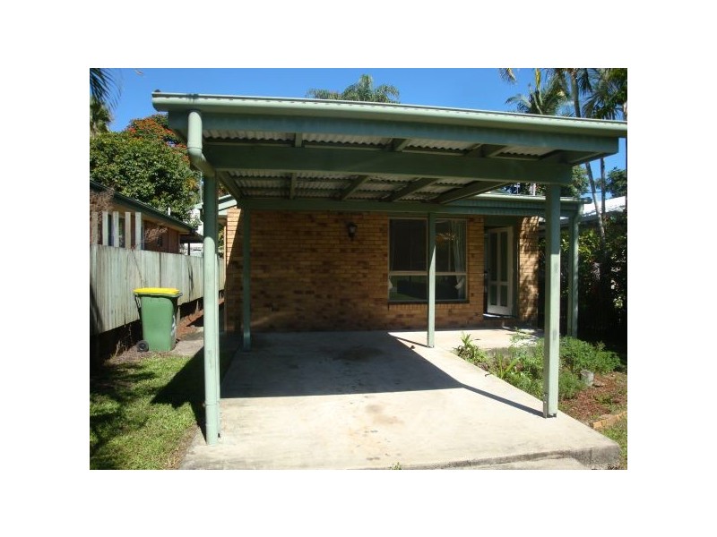 38 Jones St, Mooloolah Valley QLD 4553