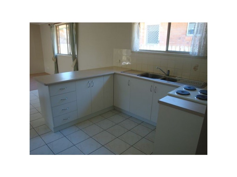 38 Jones St, Mooloolah Valley QLD 4553