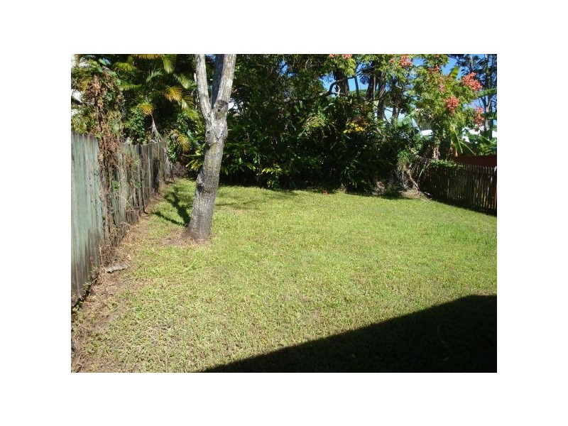 38 Jones St, Mooloolah Valley QLD 4553