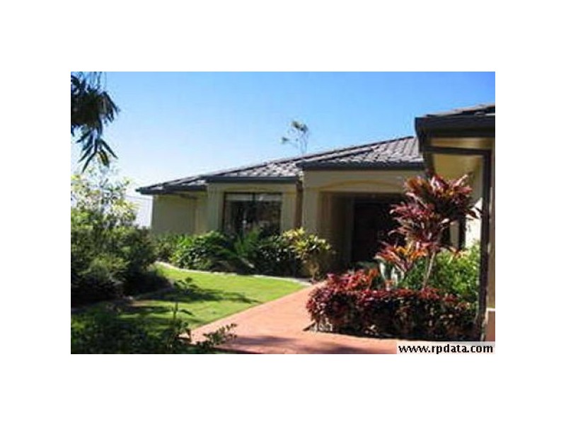 13 Highgrove Circuit, Peregian Springs QLD 4573