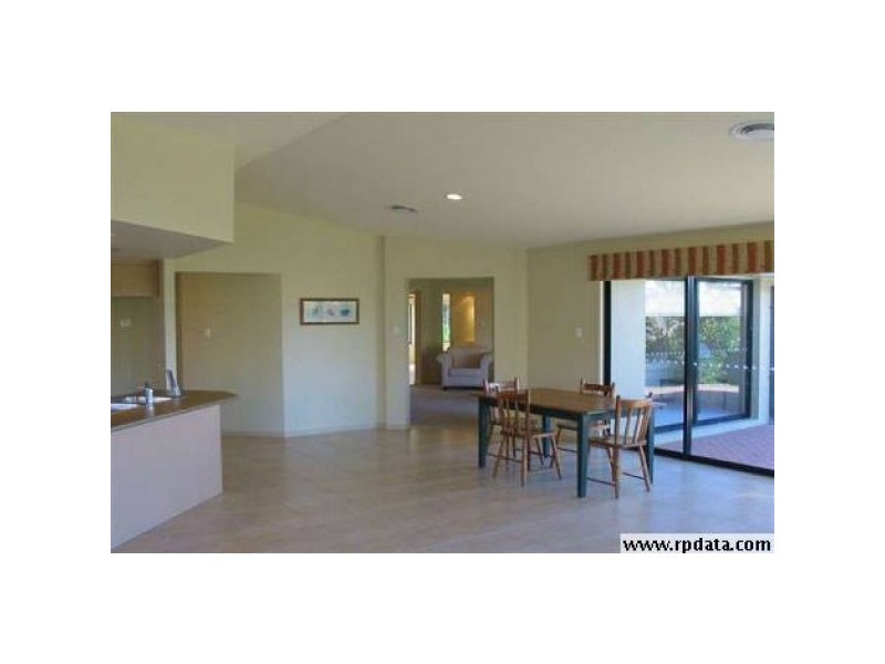 13 Highgrove Circuit, Peregian Springs QLD 4573