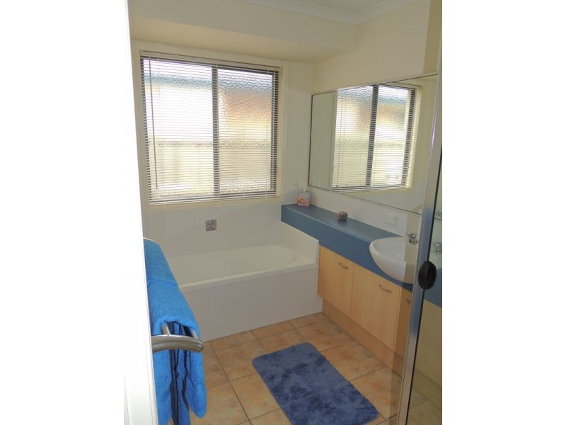 8 Lacewing Drive, Sippy Downs QLD 4556
