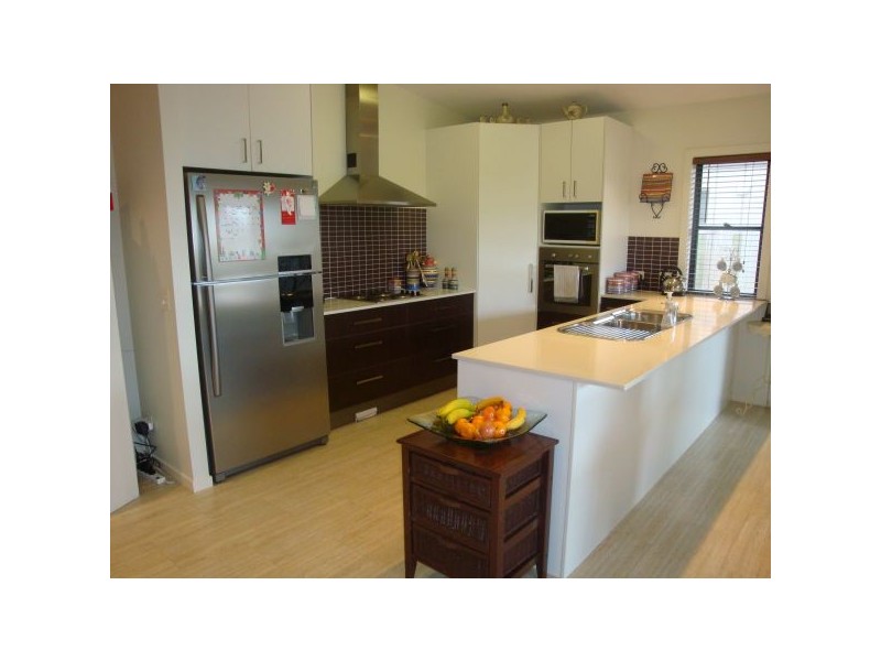 10 Bateman St, Sippy Downs QLD 4556