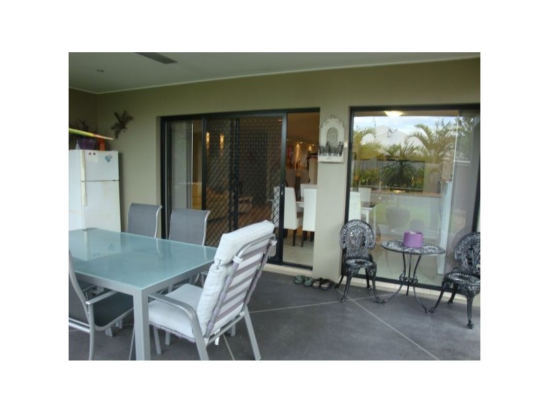 10 Bateman St, Sippy Downs QLD 4556