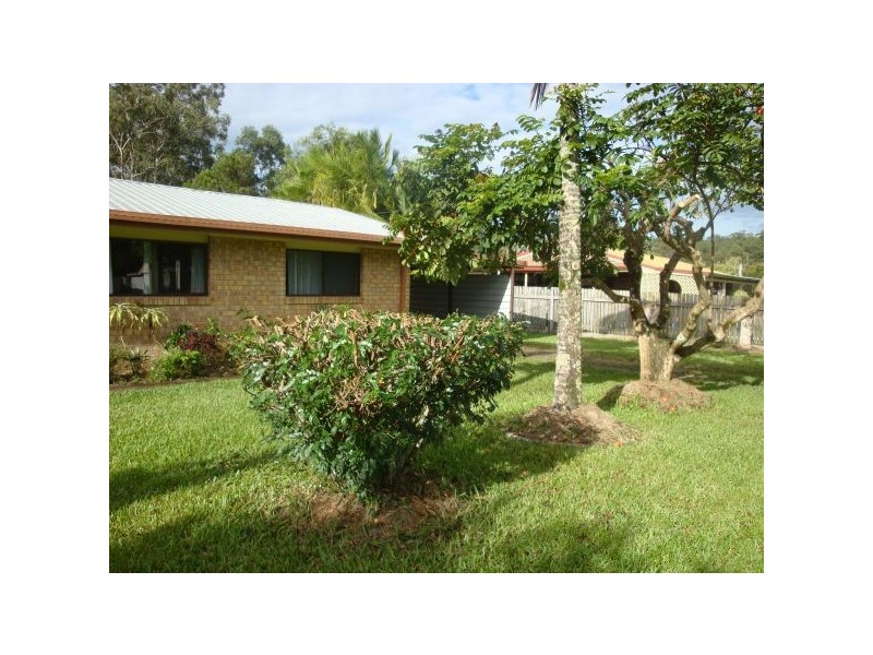 19 Dorson Drive, Mooloolah Valley QLD 4553