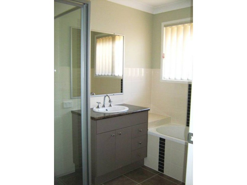 21 Chestwood Crescent, Sippy Downs QLD 4556