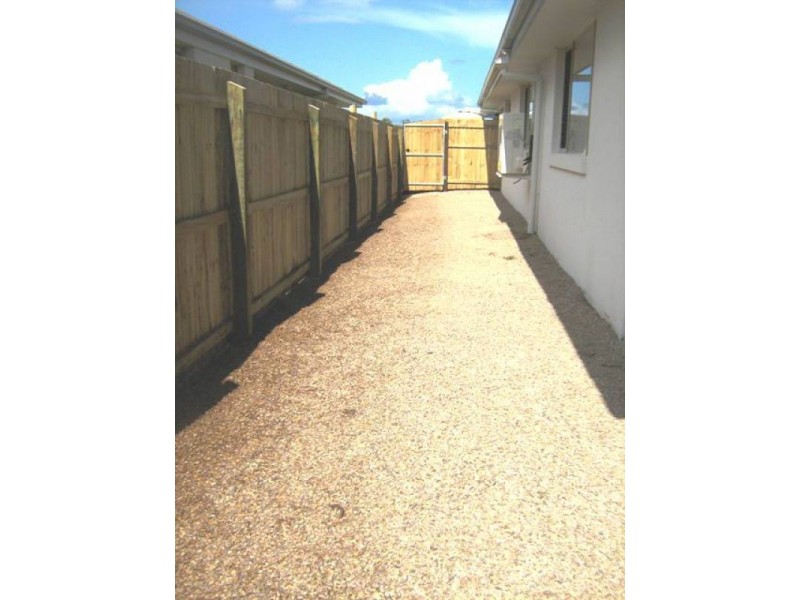 21 Chestwood Crescent, Sippy Downs QLD 4556