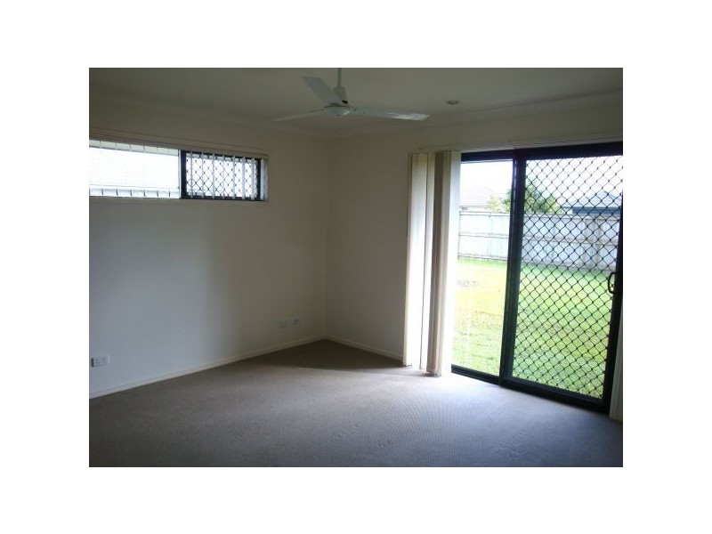 2 Gillespie, Sippy Downs QLD 4556