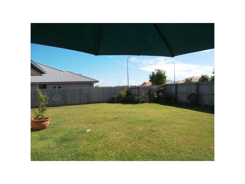 2 Gillespie, Sippy Downs QLD 4556