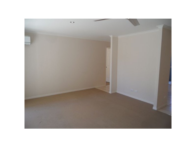 17 Pembroke Crescent, Sippy Downs QLD 4556