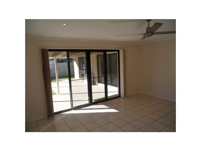 17 Pembroke Crescent, Sippy Downs QLD 4556