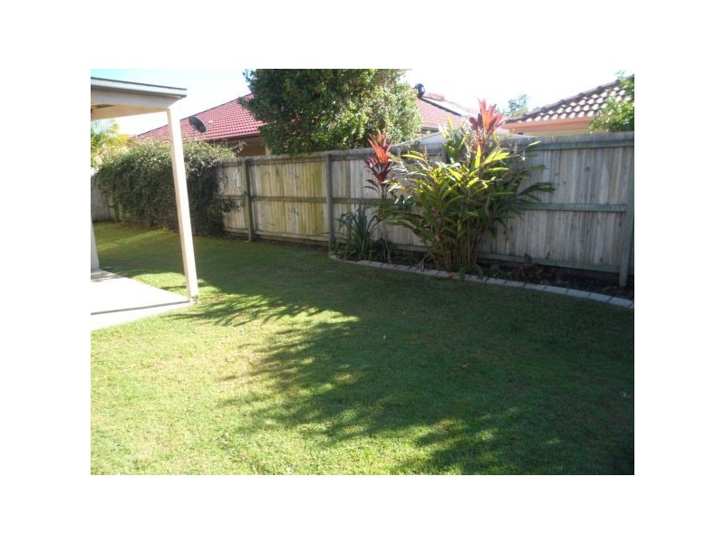 17 Pembroke Crescent, Sippy Downs QLD 4556