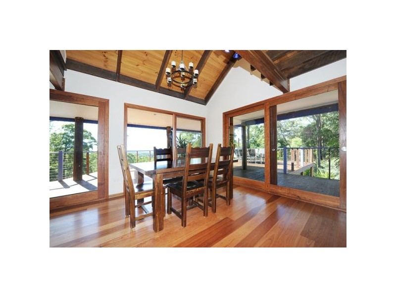 162 Carruthers Road, Towen Mountain QLD 4560