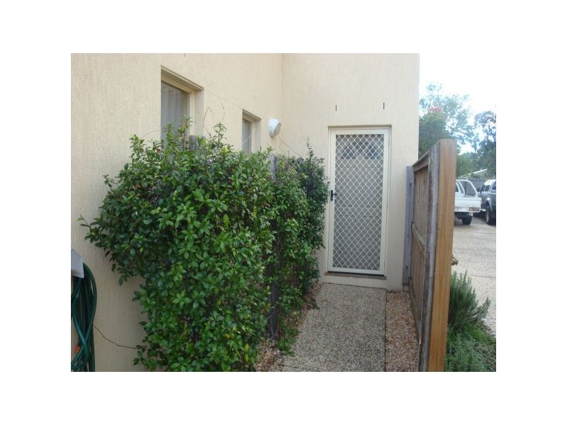 8/3 Urambi Court, Mountain Creek QLD 4557