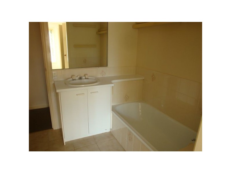 8/3 Urambi Court, Mountain Creek QLD 4557