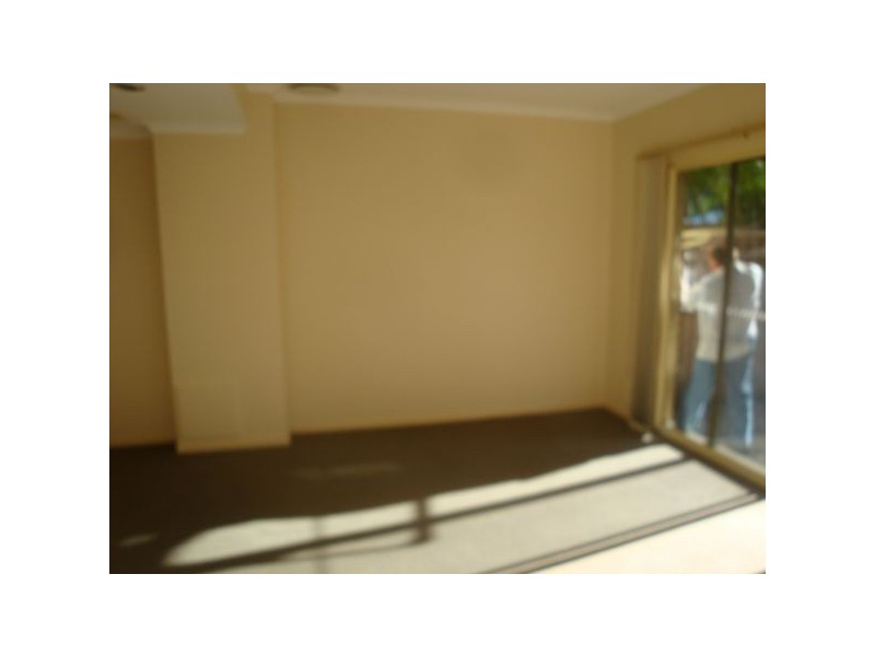 8/3 Urambi Court, Mountain Creek QLD 4557