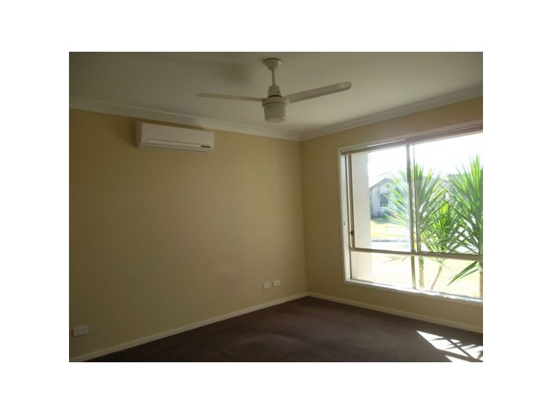 2 Silvereye St, Sippy Downs QLD 4556