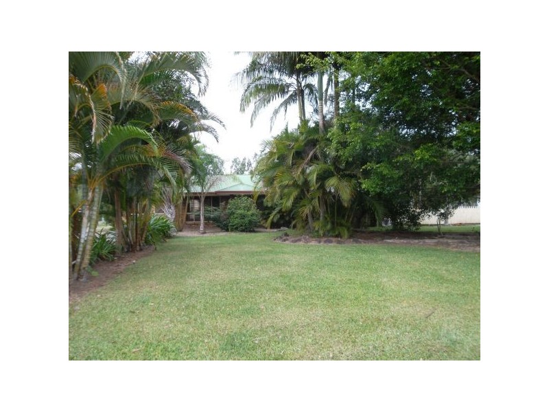 10 Mountaindale Court, Mooloolah Valley QLD 4553