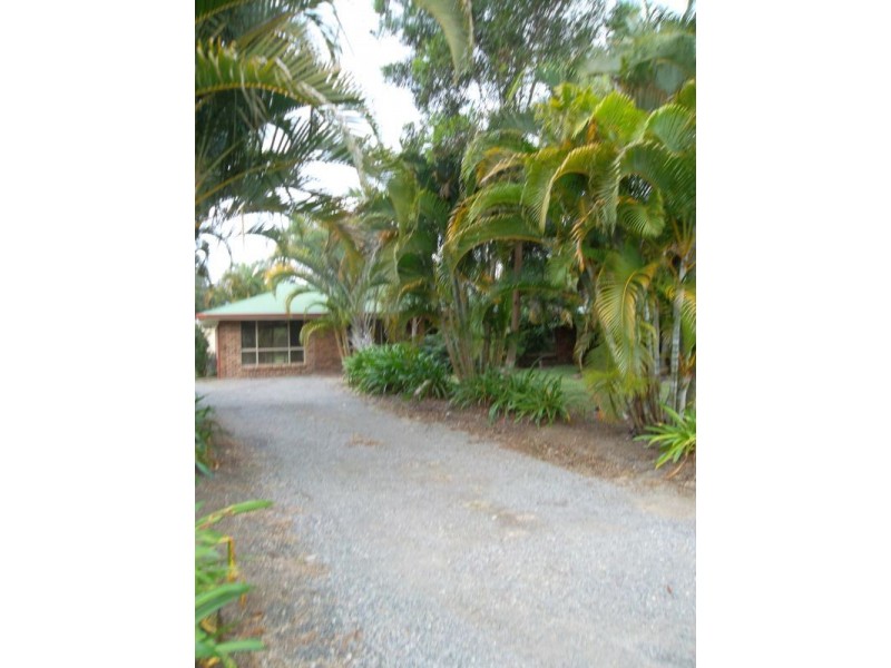 10 Mountaindale Court, Mooloolah Valley QLD 4553