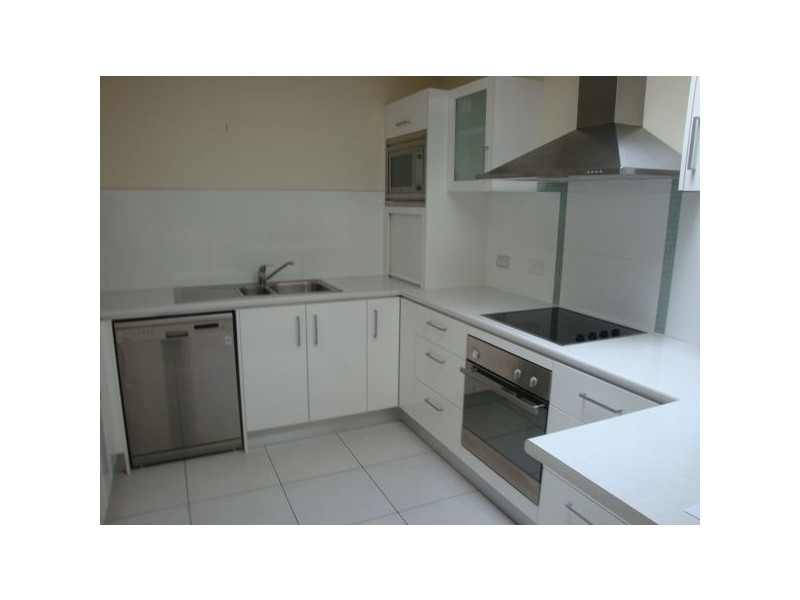 8/16 First Avenue, Coolum Beach QLD 4573