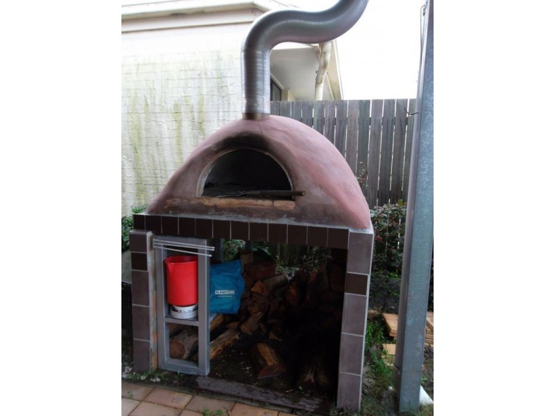 16 Parkville St, Sippy Downs QLD 4556