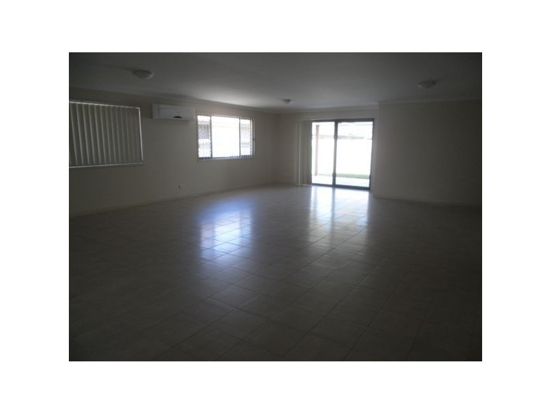14 Silvereye St, Sippy Downs QLD 4556