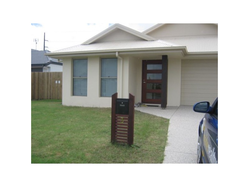 3 Bainbridge Cct, Sippy Downs QLD 4556