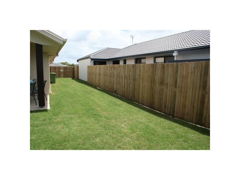 3 Bainbridge Cct, Sippy Downs QLD 4556