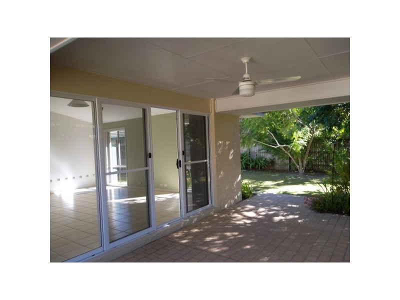 87 Albany St, Sippy Downs QLD 4556