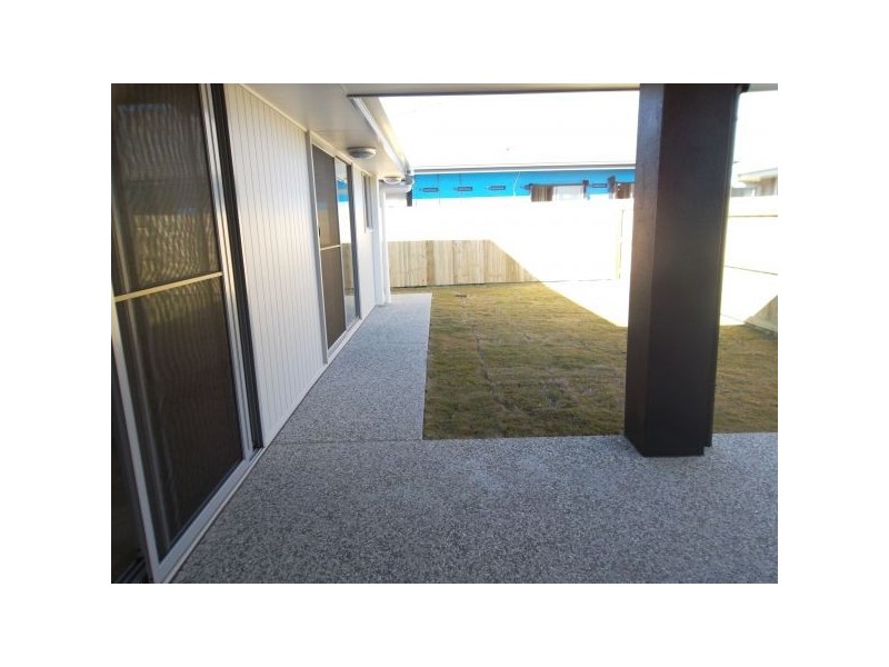 10 Mackerel St, Mountain Creek QLD 4557