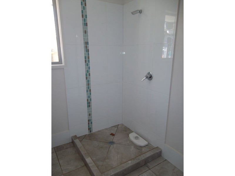 10 Mackerel St, Mountain Creek QLD 4557