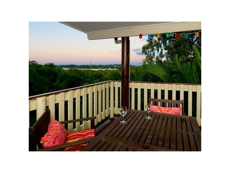 2a Edmonds, Bucasia QLD 4750