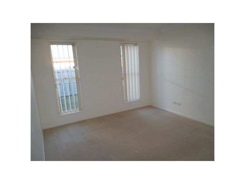 10 Dorian Cres, Sippy Downs QLD 4556