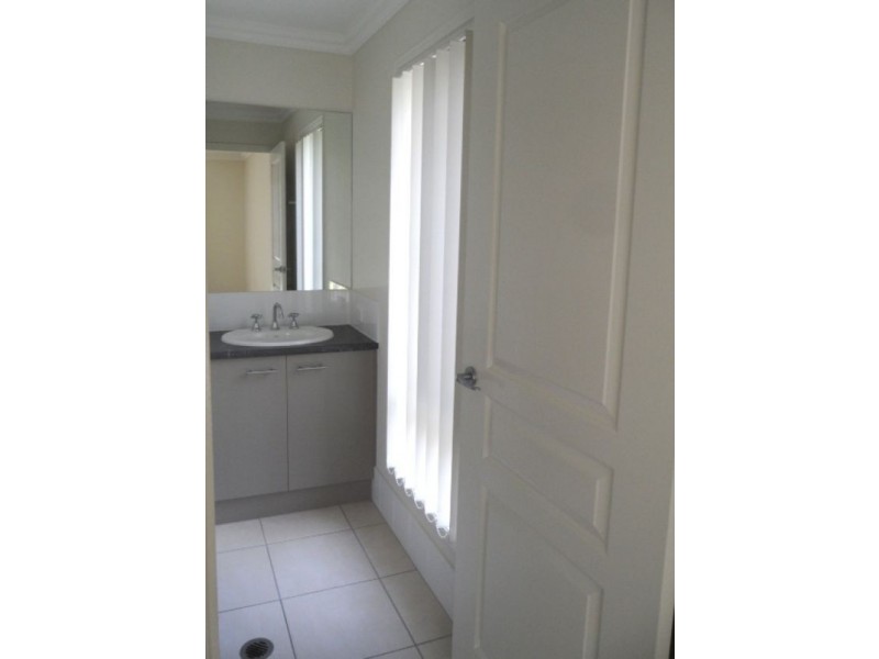 25 Chestwood Crescent, Sippy Downs QLD 4556