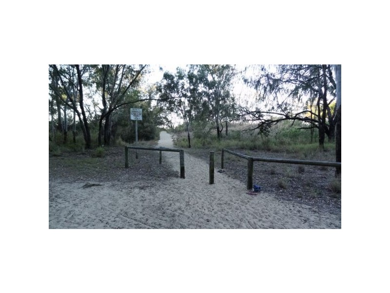 120 Waverley Street, Bucasia QLD 4750